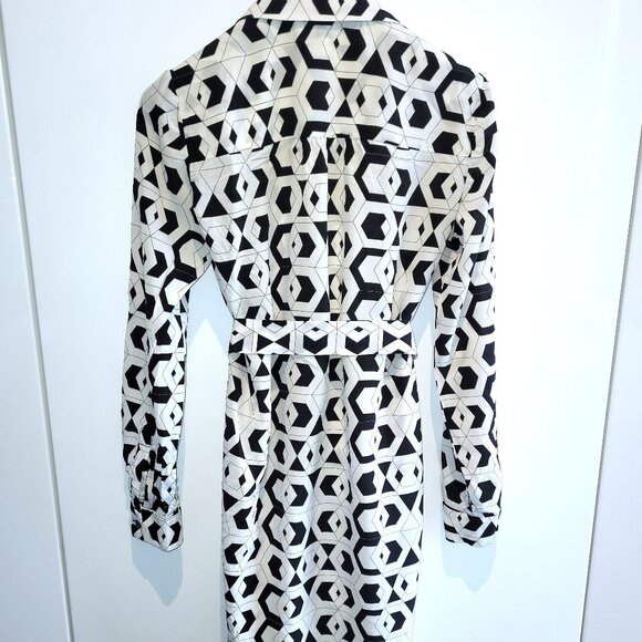 Diane Von Furstenberg 100% Silk Shirt Dress Size 2 - Picture 3 of 8